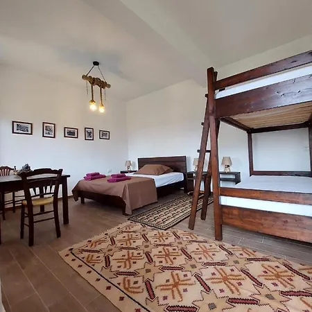 Gorani Guest house *